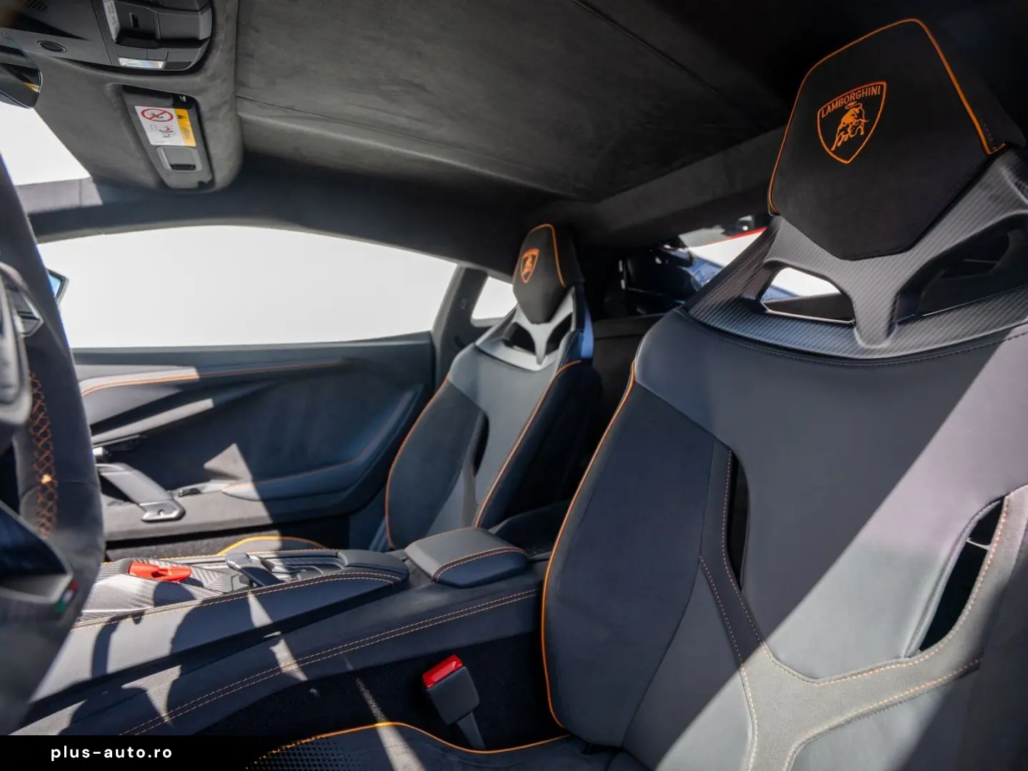 LAMBORGHINI Revuelto V12 SPORTSEAT CORSA-TEX PASSENGER-DISPL