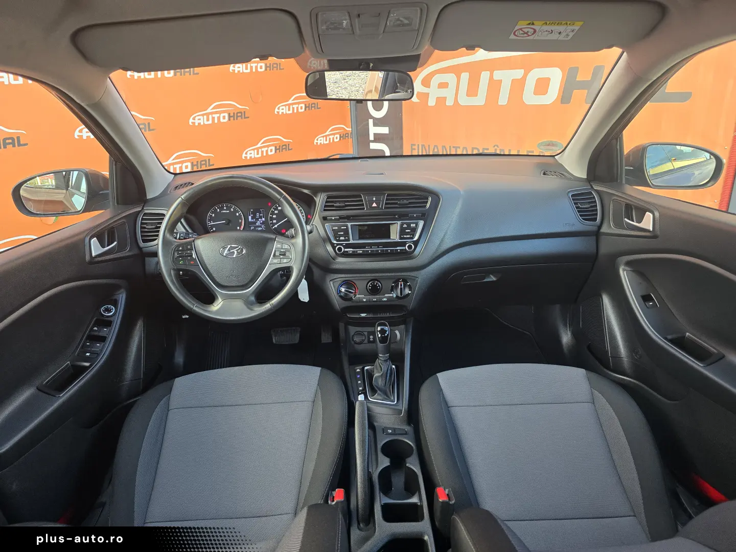 Hyundai I20 Hatchback 1.4 Benzina Automat 2017