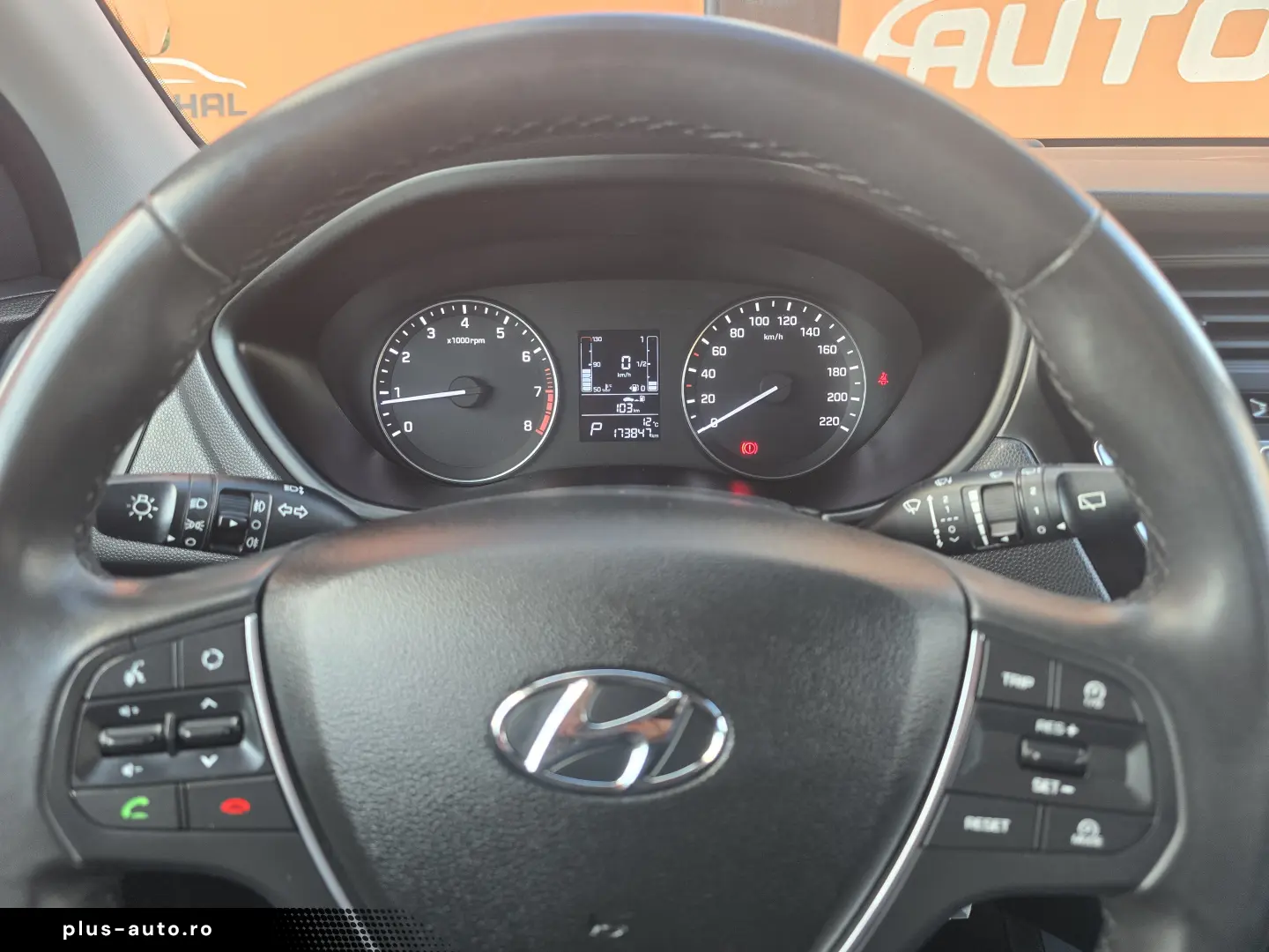 Hyundai I20 Hatchback 1.4 Benzina Automat 2017