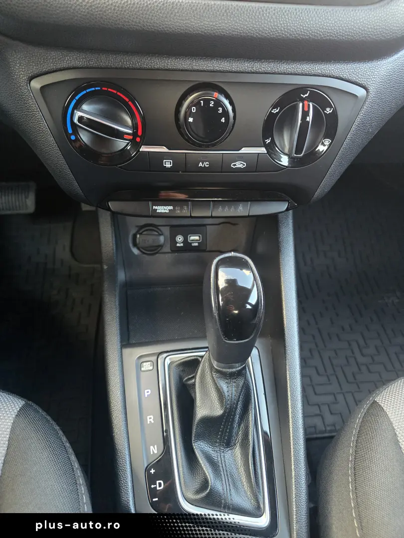 Hyundai I20 Hatchback 1.4 Benzina Automat 2017