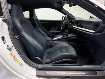 PORSCHE 911 992 Carrera 4 GTS Bose Sport AGA 360  PDLS
