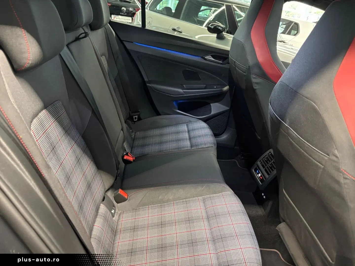 VW Golf GTI DSG PANO HARMAN APP NAVI KAMERA