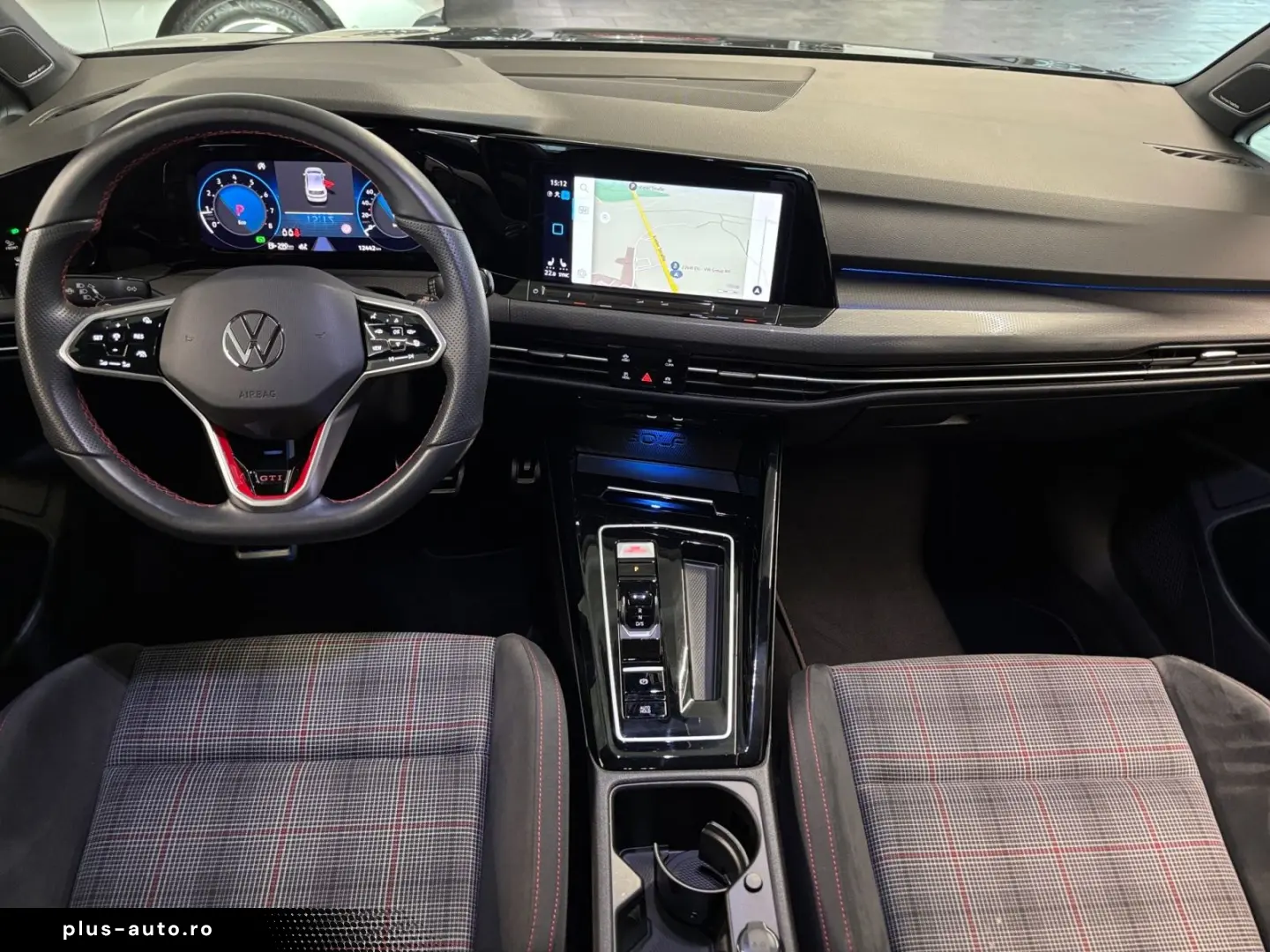 VW Golf GTI DSG PANO HARMAN APP NAVI KAMERA