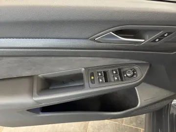 VW Golf GTI DSG PANO HARMAN APP NAVI KAMERA