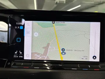 VW Golf GTI DSG PANO HARMAN APP NAVI KAMERA