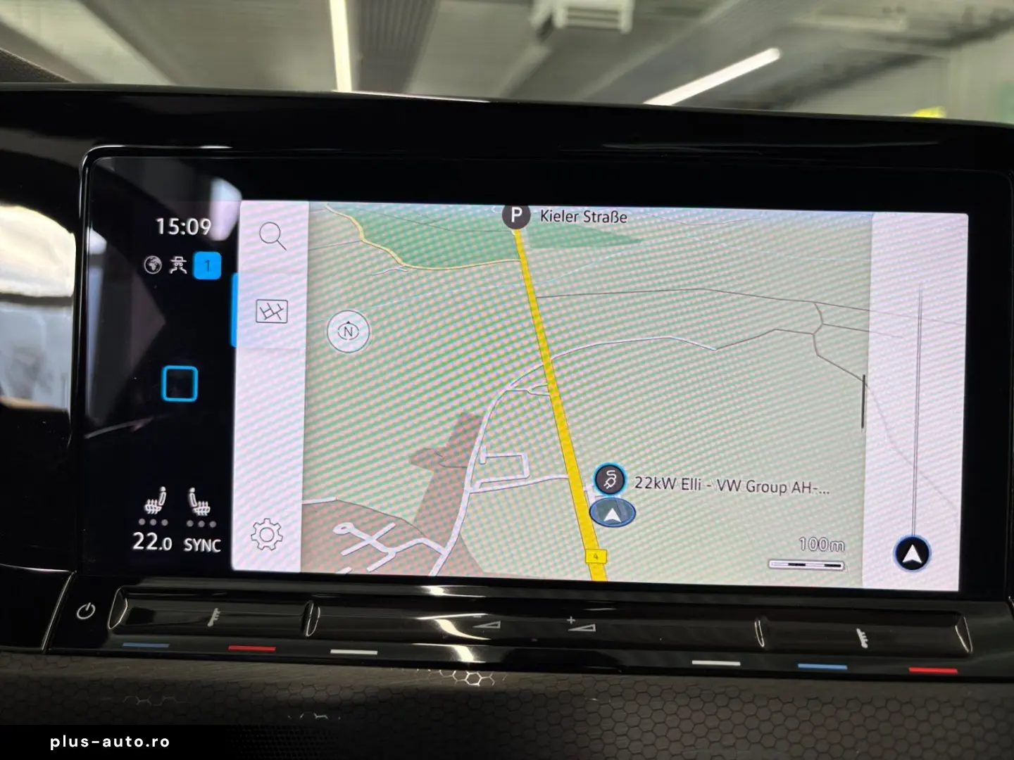 VW Golf GTI DSG PANO HARMAN APP NAVI KAMERA