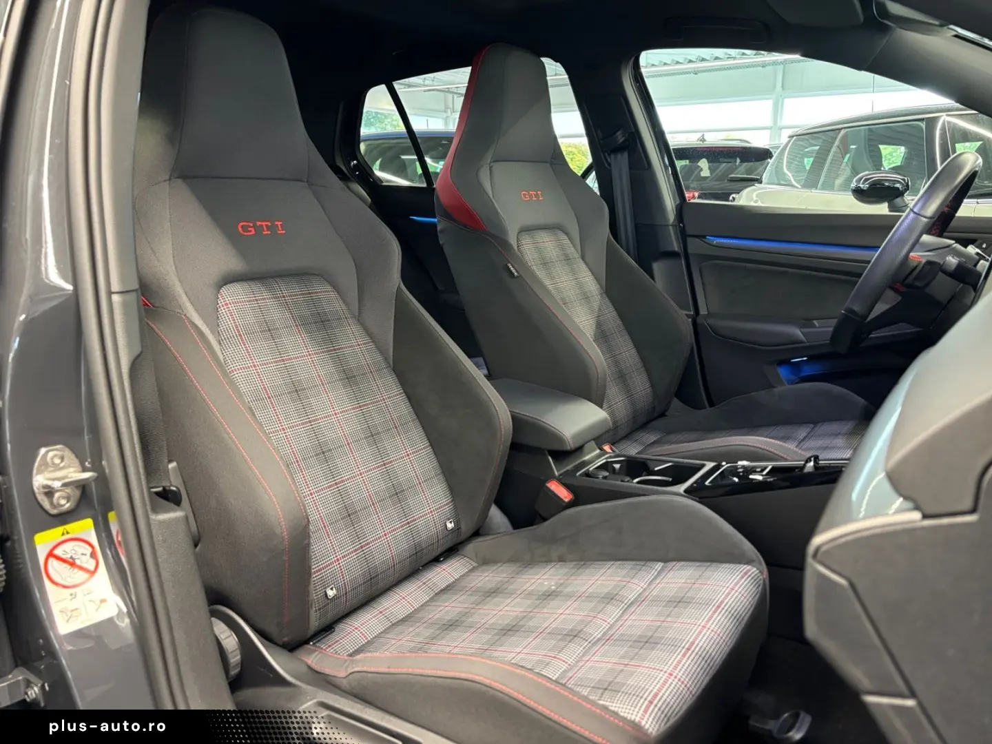 VW Golf GTI DSG PANO HARMAN APP NAVI KAMERA
