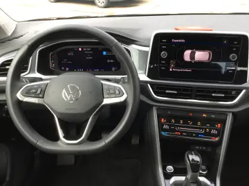 VW T-Roc 1.5 TSI DSG Style AHK MatrixLED ACC Pano