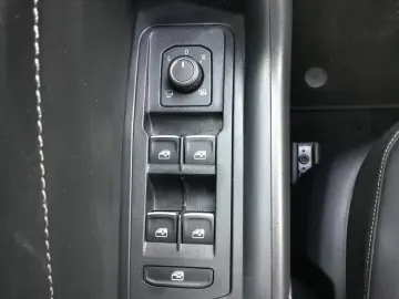 VW T-Roc 1.5 TSI DSG Style AHK MatrixLED ACC Pano