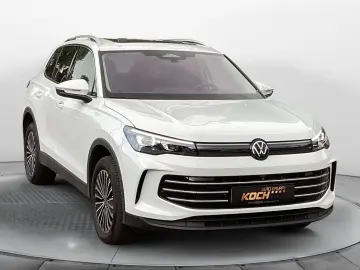 VW Tiguan 2.0TDI Elegance 4M DSG Pano AHK Navi LED