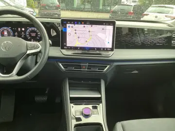 VW Tiguan 2.0TDI Elegance 4M DSG Pano AHK Navi LED
