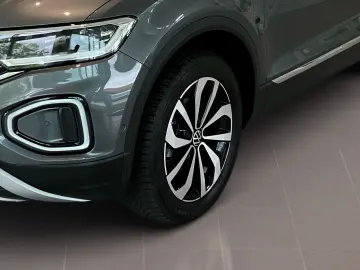 VW T-Roc Style 1.5TSI 150PS DSG IQ.LIGHT.KAMERA.ACC