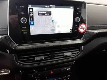 VW T-Cross 1.5 TSI R-Line DSG AHK Matrix Navi RüKa