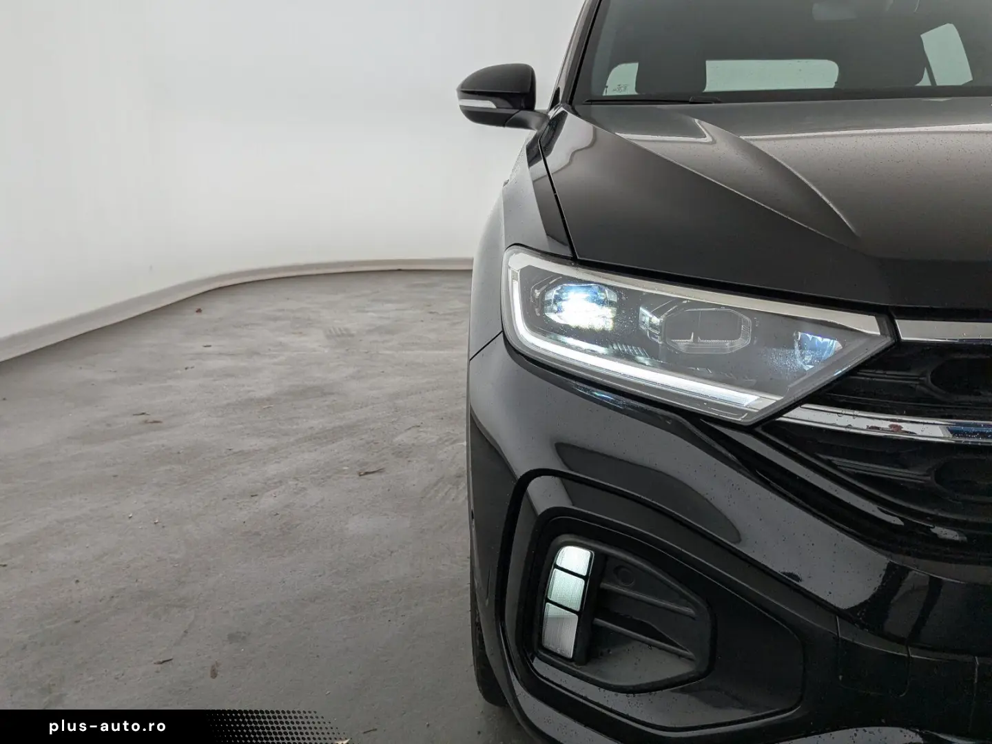 VW T-Roc 2.0 TDI R-Line 4Motion DSG LED NAVI ACC VC