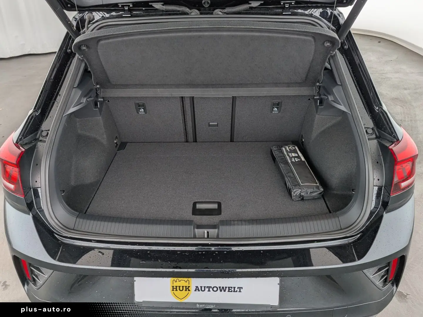 VW T-Roc 2.0 TDI R-Line 4Motion DSG LED NAVI ACC VC