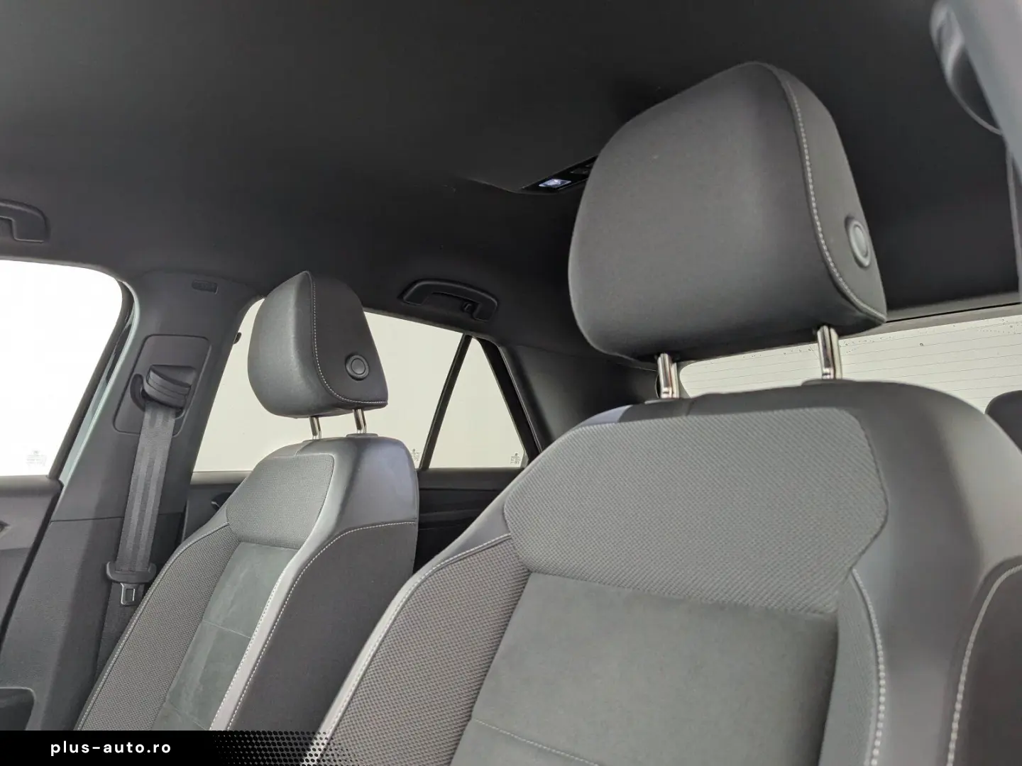 VW T-Roc 2.0 TDI R-Line 4Motion DSG LED NAVI ACC VC
