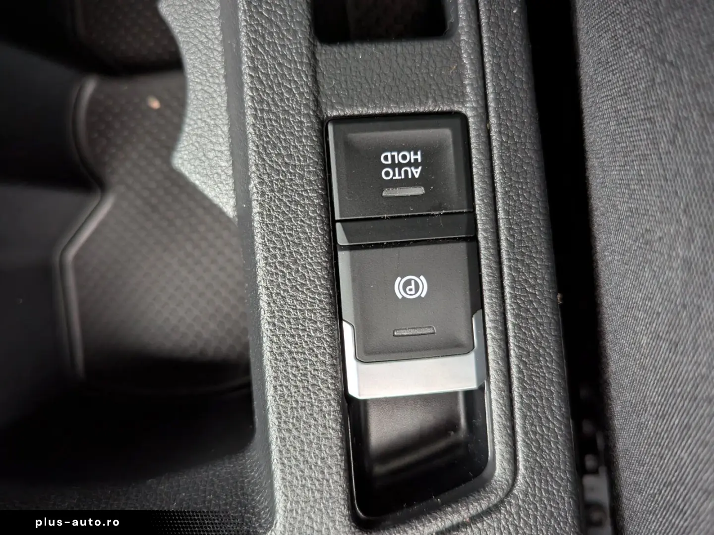 VW T-Roc 2.0 TDI R-Line 4Motion DSG LED NAVI ACC VC