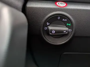 VW T-Roc 2.0 TDI R-Line 4Motion DSG LED NAVI ACC VC