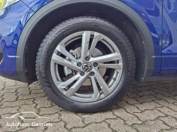 VW T-Roc 1.5 TSI DSG R-Line NWGar Pano Matrix Sound