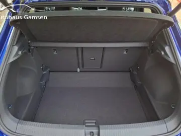 VW T-Roc 1.5 TSI DSG R-Line NWGar Pano Matrix Sound