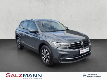 VW Tiguan 2.0 TDI Active  Navi  AHK  Kamera KLIMA L