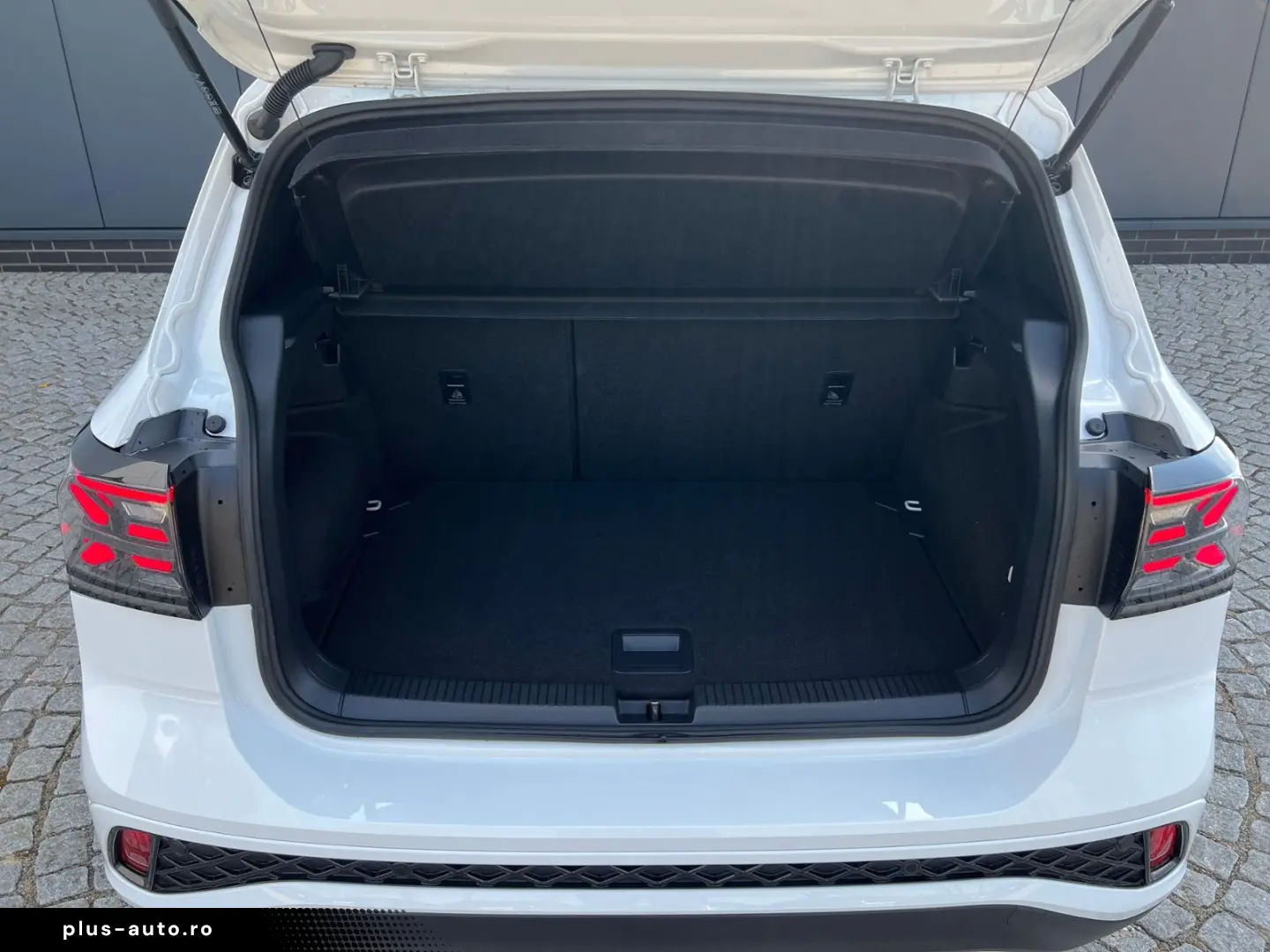 VW T-Cross R-Line 1.5 TSI DSG  LED  ACC  Navi  Kame