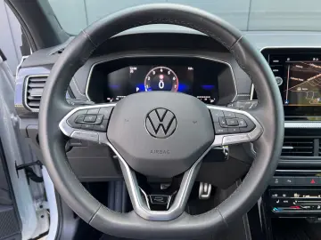 VW T-Cross R-Line 1.5 TSI DSG  LED  ACC  Navi  Kame