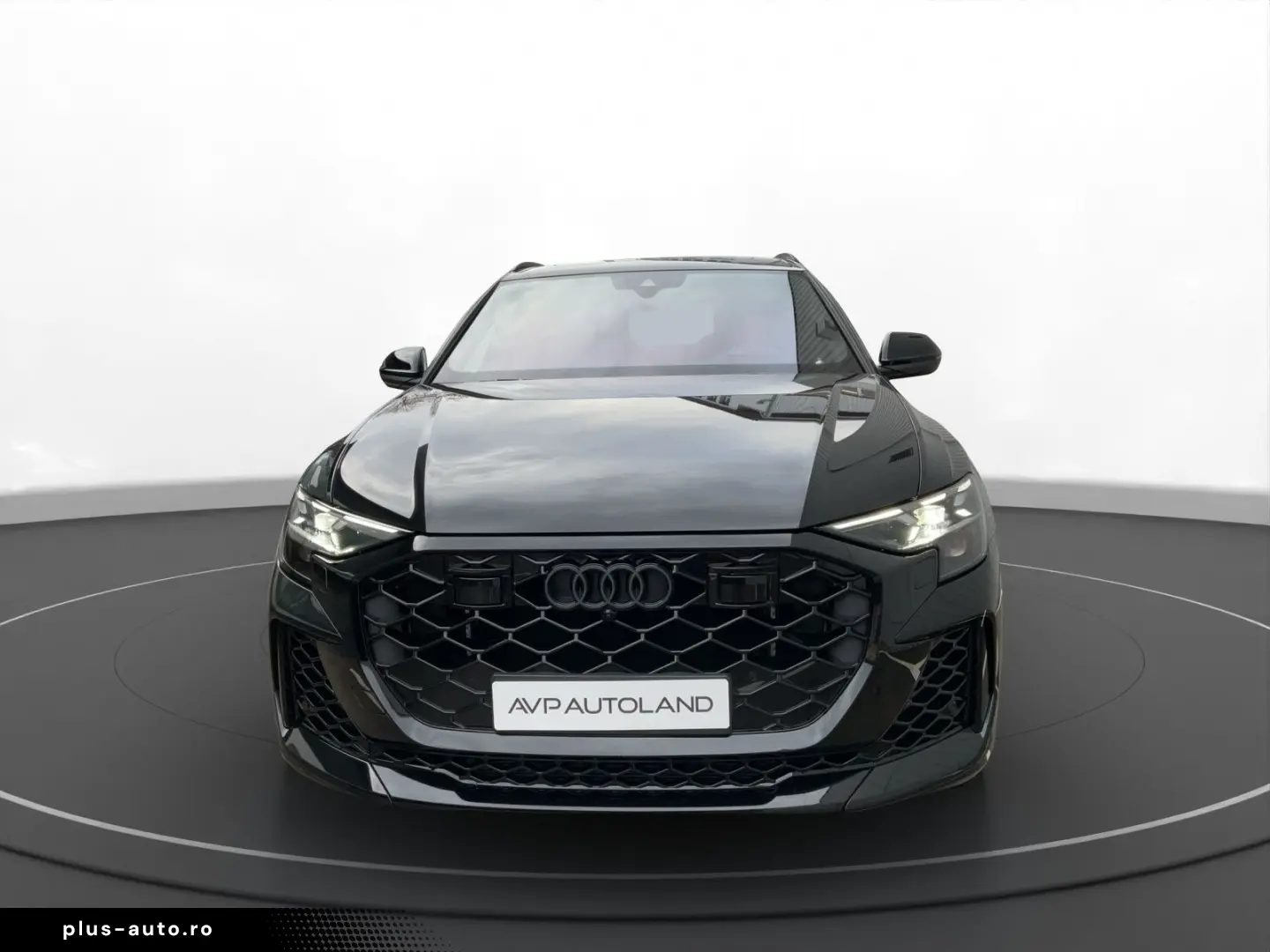 AUDI RSQ8 4.0 TFSI quattro tiptronic   STANDHZ.   AHK