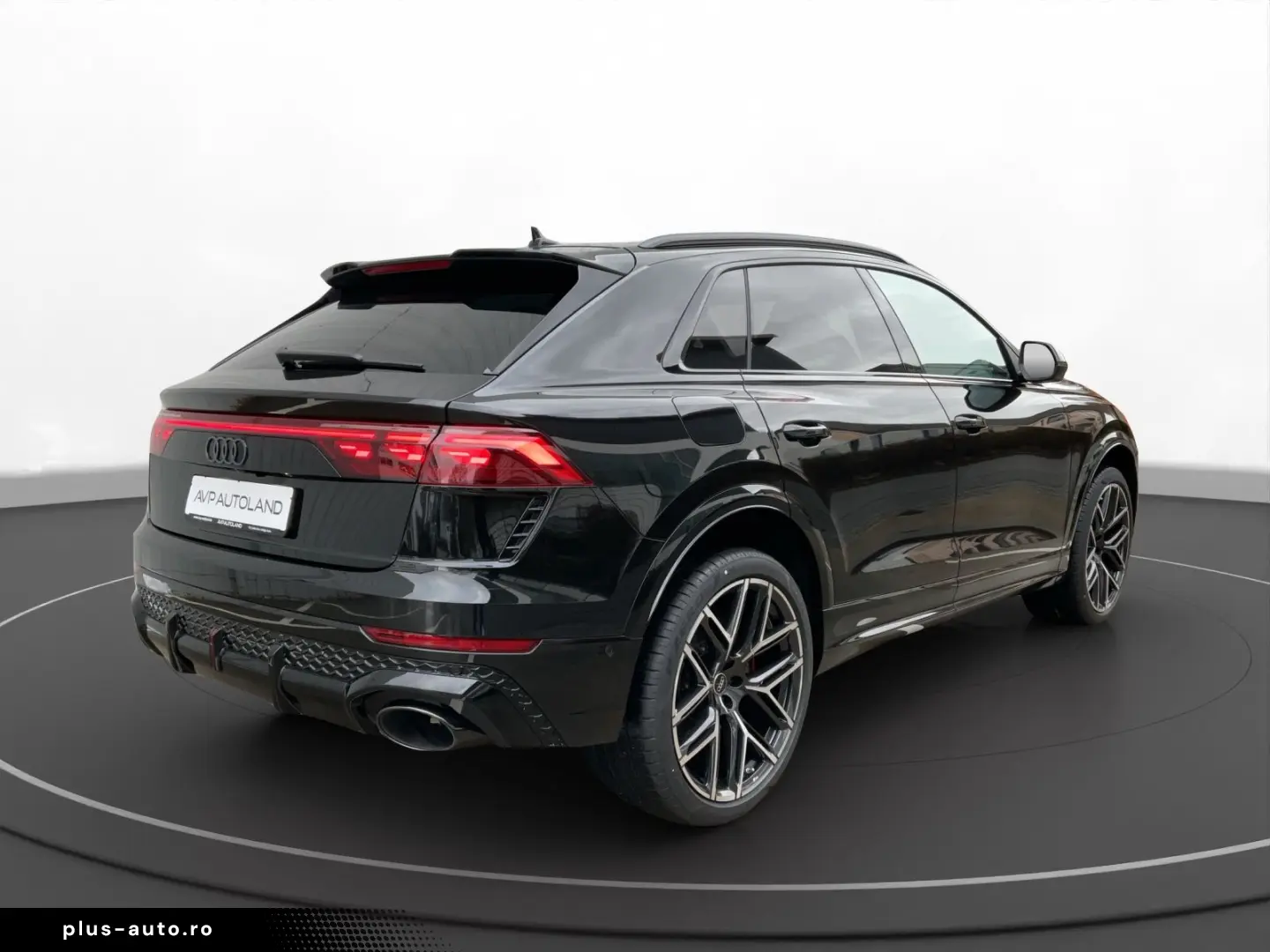 AUDI RSQ8 4.0 TFSI quattro tiptronic   STANDHZ.   AHK