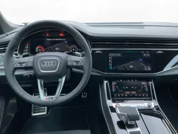 AUDI RSQ8 4.0 TFSI quattro tiptronic   STANDHZ.   AHK