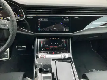 AUDI RSQ8 4.0 TFSI quattro tiptronic   STANDHZ.   AHK