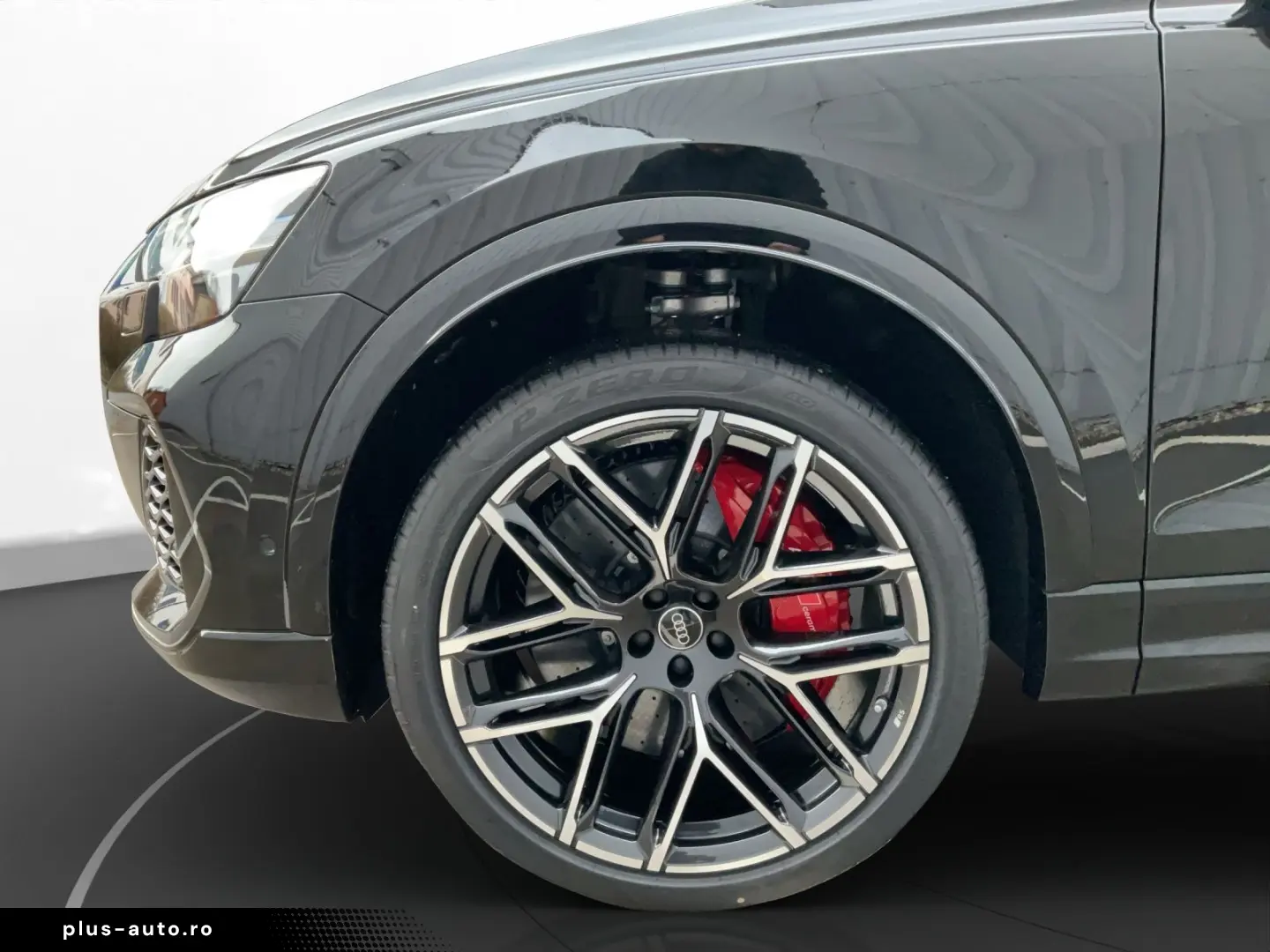 AUDI RSQ8 4.0 TFSI quattro tiptronic   STANDHZ.   AHK