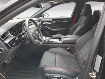 AUDI S8 TFSI 420(571) kW(PS) tiptronic