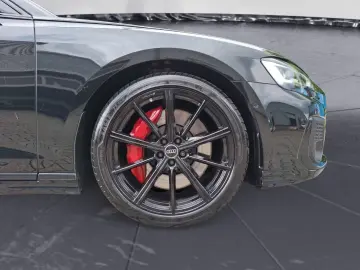 AUDI S8 TFSI 420(571) kW(PS) tiptronic