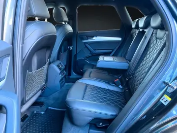 AUDI Q5 40 TDI QU. S-LINE PLUS NAVI-KAMERA-PANORAMA