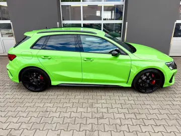 AUDI RS 3 Sportback 2.5 TFSI q. Navi ACC B&O