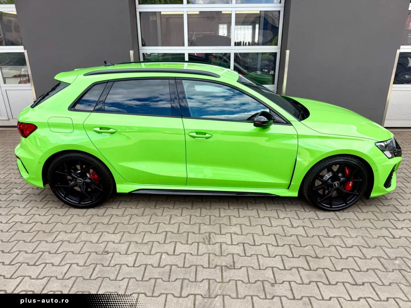 AUDI RS 3 Sportback 2.5 TFSI q. Navi ACC B&O