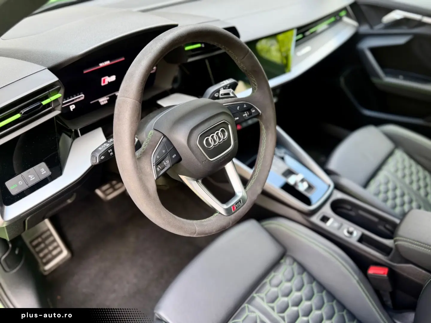 AUDI RS 3 Sportback 2.5 TFSI q. Navi ACC B&O