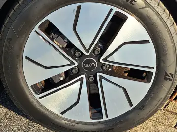 AUDI e-tron GT quattro DYN-PAK HEAD 4xKAM MATRIX AIR