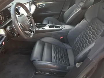 AUDI e-tron GT quattro DYN-PAK HEAD 4xKAM MATRIX AIR