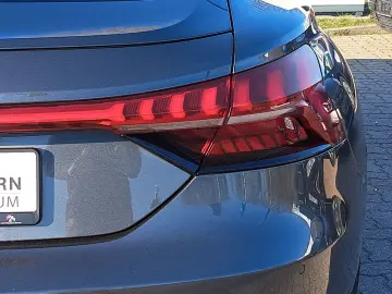 AUDI e-tron GT quattro DYN-PAK HEAD 4xKAM MATRIX AIR