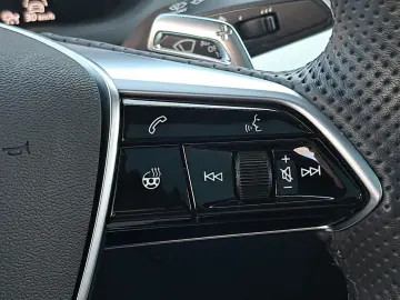 AUDI e-tron GT quattro DYN-PAK HEAD 4xKAM MATRIX AIR