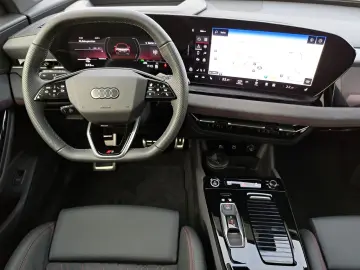 AUDI Q6 e-tron edition one blue quattro AHK PANO B&O