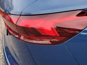AUDI Q6 e-tron edition one blue quattro AHK PANO B&O