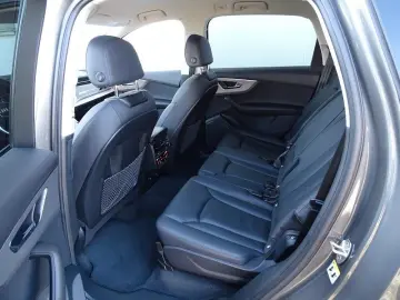 AUDI Q7 45 TDI quattro - Matrix LED   Allradlenkung