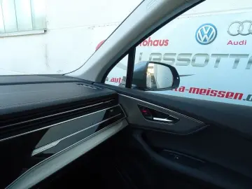 AUDI Q7 45 TDI quattro - Matrix LED   Allradlenkung