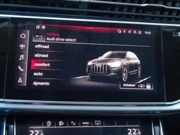 AUDI Q7 45 TDI quattro - Matrix LED   Allradlenkung