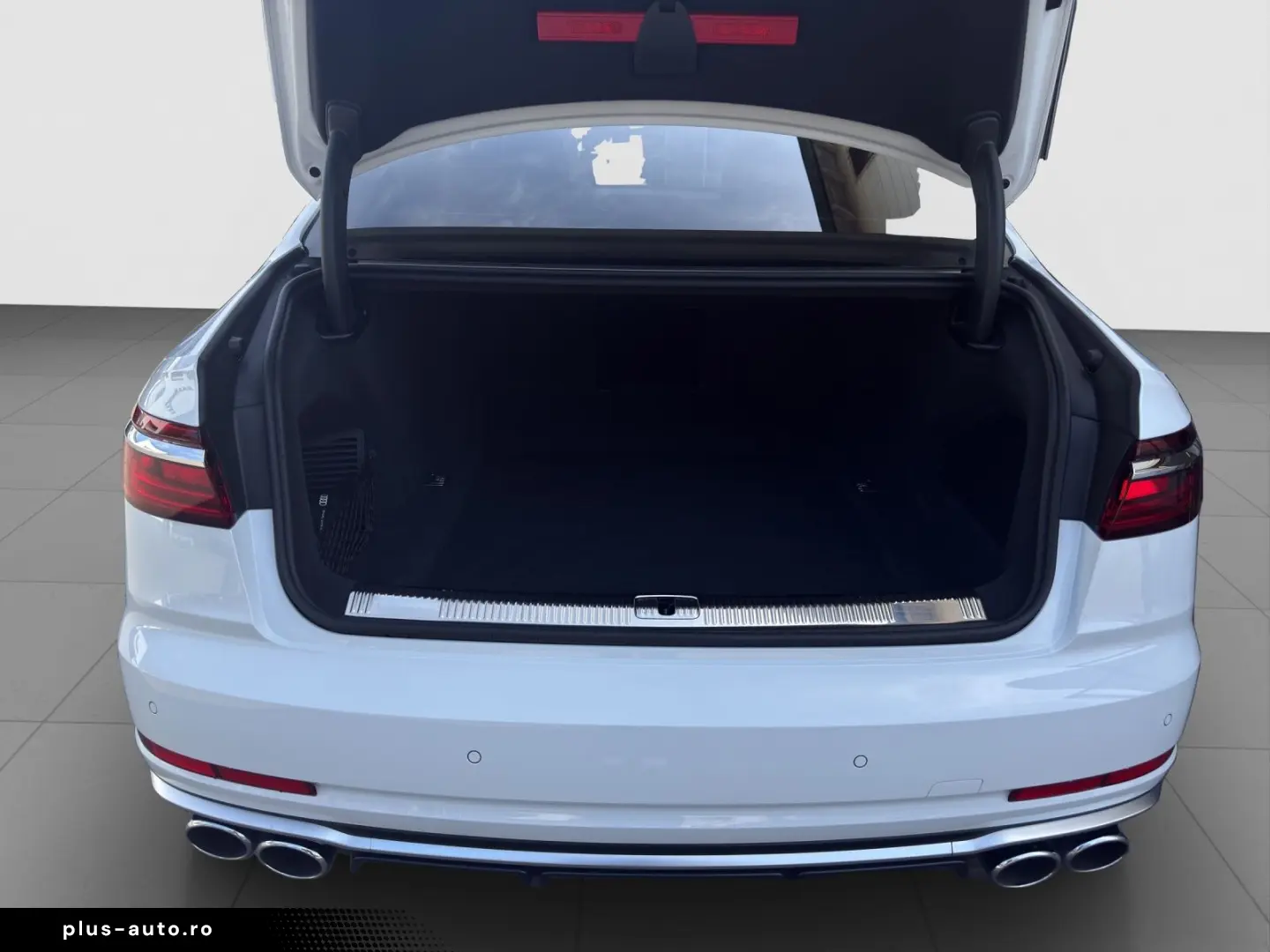 AUDI S8 TFSI tiptronic KERAMIK PANO UPE NEU 205.627 -
