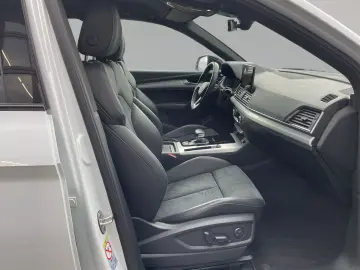 AUDI SQ5 3 0 TDI qu Matrix AHK SHZ virutal Kamera