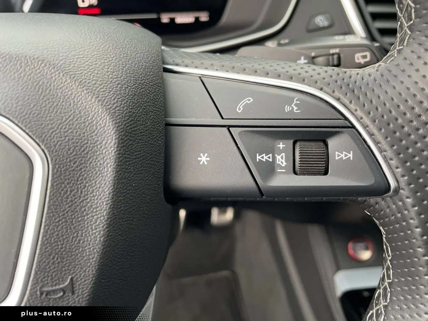 AUDI SQ5 3 0 TDI qu Matrix AHK SHZ virutal Kamera
